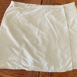 Royal Robbins Tan Skort